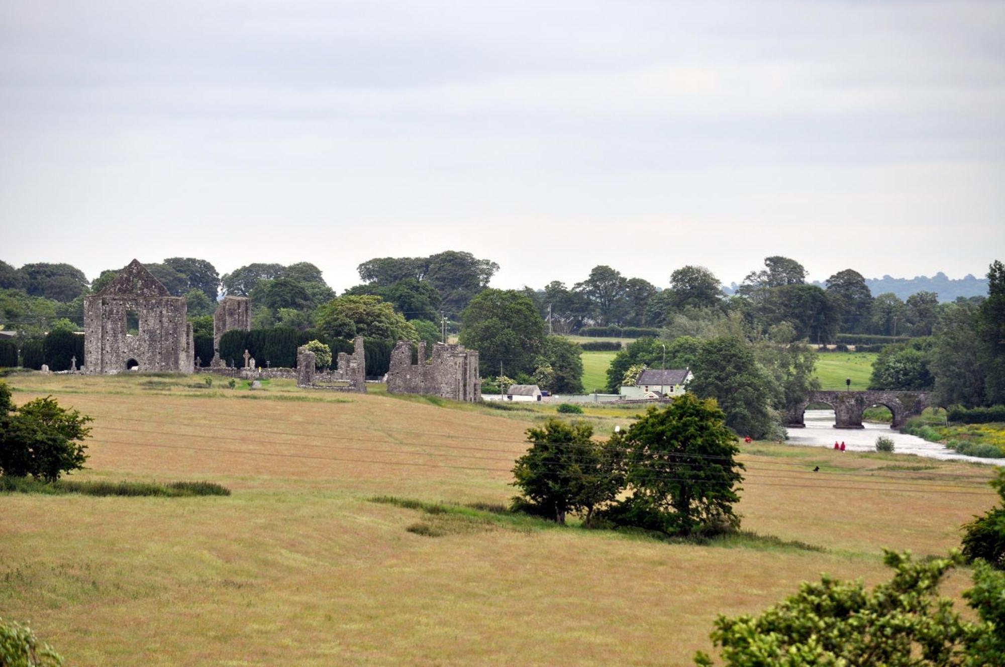 Highfield House 4* Trim